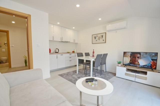 Nikola Lux Apartments Muo Kültér fotó