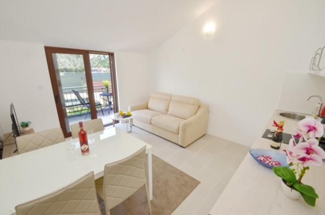 Nikola Lux Apartments Muo Kültér fotó