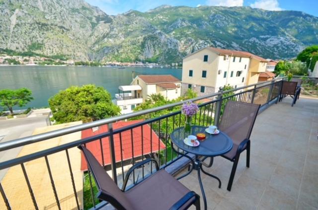 Nikola Lux Apartments Muo Kültér fotó